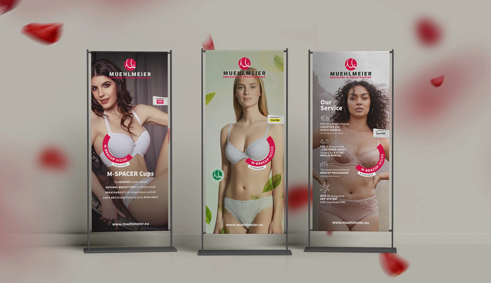 Drei Mühlmeier Werbebanner mit Dessous-Motiven und unterschiedlichen Markenauftritten.